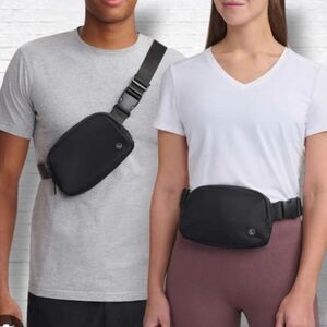 Lole Unisex Black Belt Bag Crossbody Bag O/S